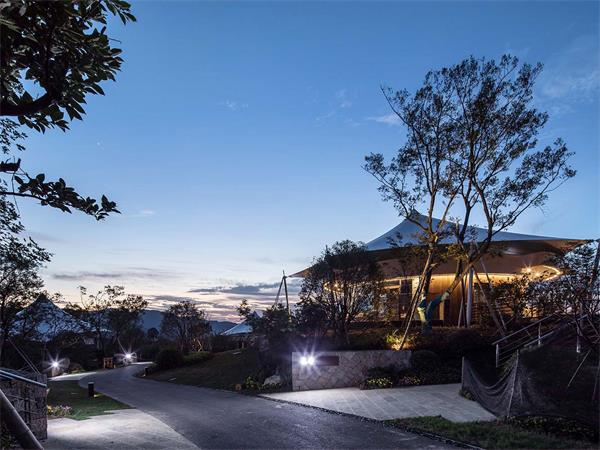 春風十里小鎮野奢帳篷酒店