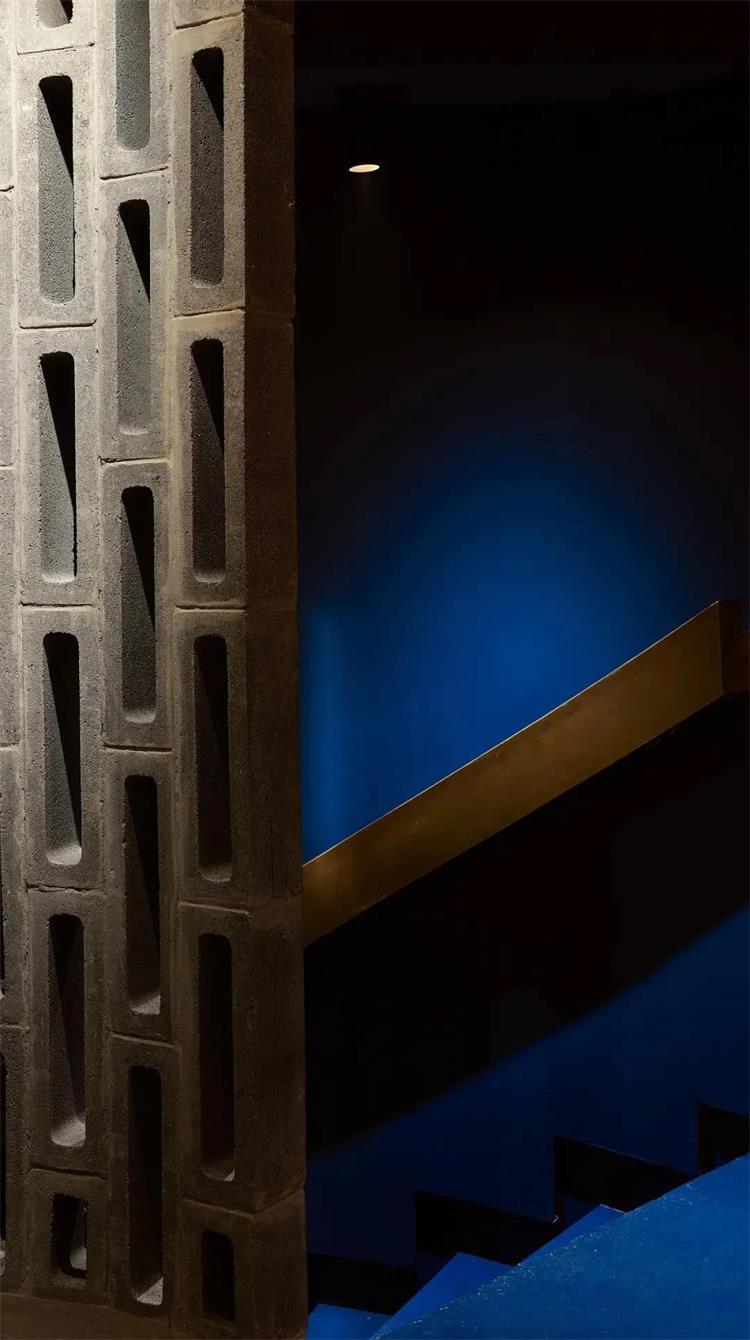 杠叔串串大排檔 · 武漢