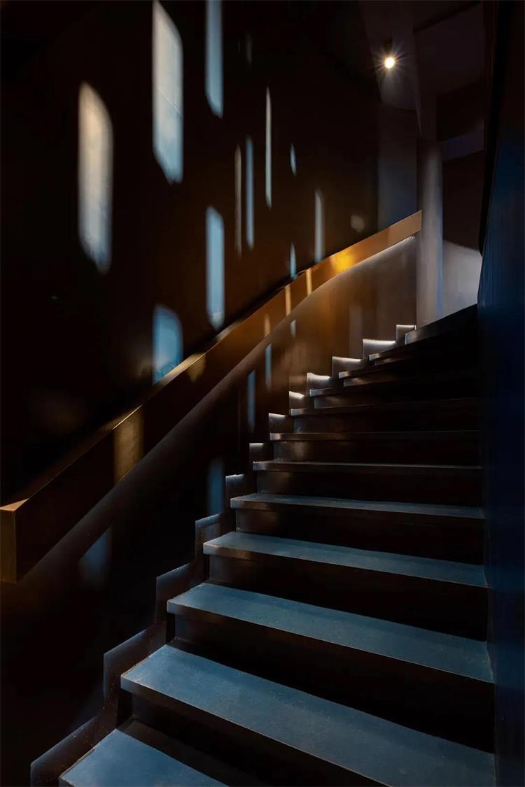 杠叔串串大排檔 · 武漢