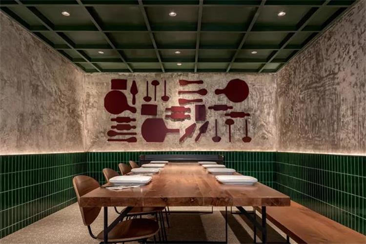 美國棒約翰披薩連鎖餐廳 · 金邊BKK1 ?ST51/352