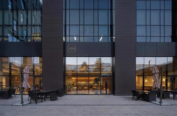 “易間”咖啡簡餐店 · 北京