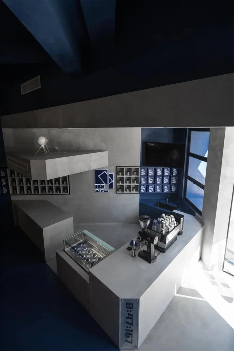 理想之藍(lán)咖啡 · 青島市