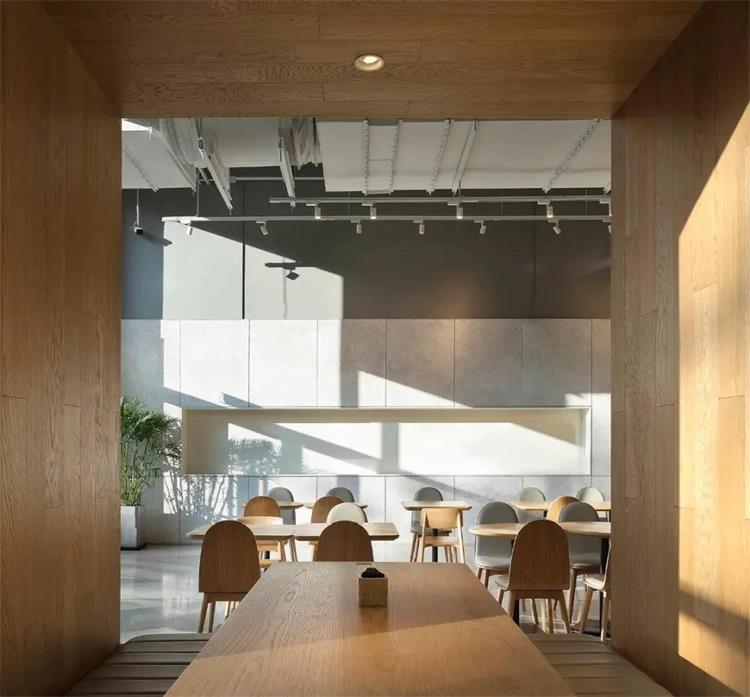 易間”咖啡簡餐店 · 北京