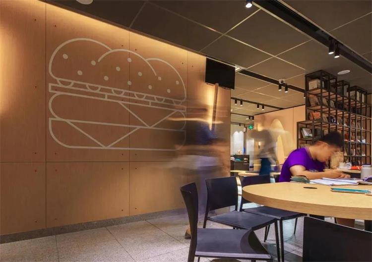 McDonald’s創(chuàng)新店 · 北京