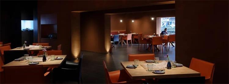 半山腰鳳凰匯店 · 北京