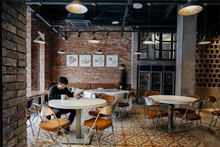 毛頭老爹飯店 · 上海