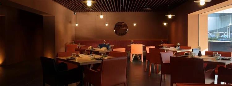 半山腰鳳凰匯店 · 北京