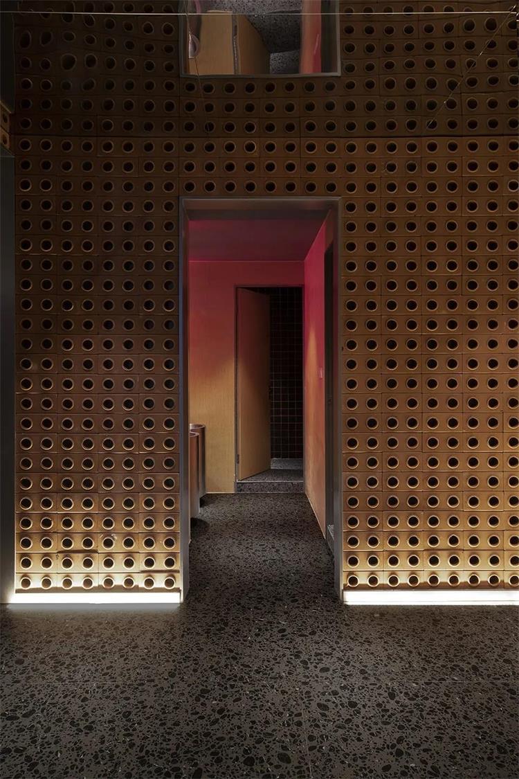 QU烤肉酒館 · ?上海