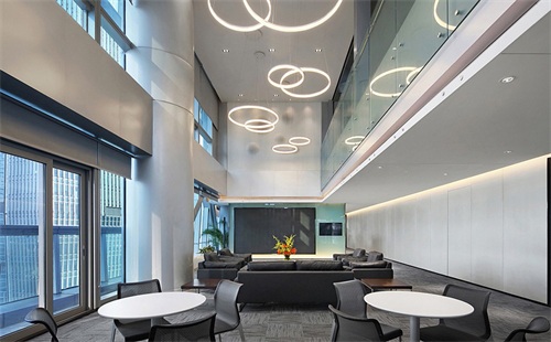 高端CBD大樓上的總部辦公樓設(shè)計(jì)需要注意什么特性呢?-貝帝設(shè)計(jì)