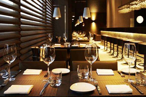 西餐廳燈光設計如何做到最大化渲染氛圍